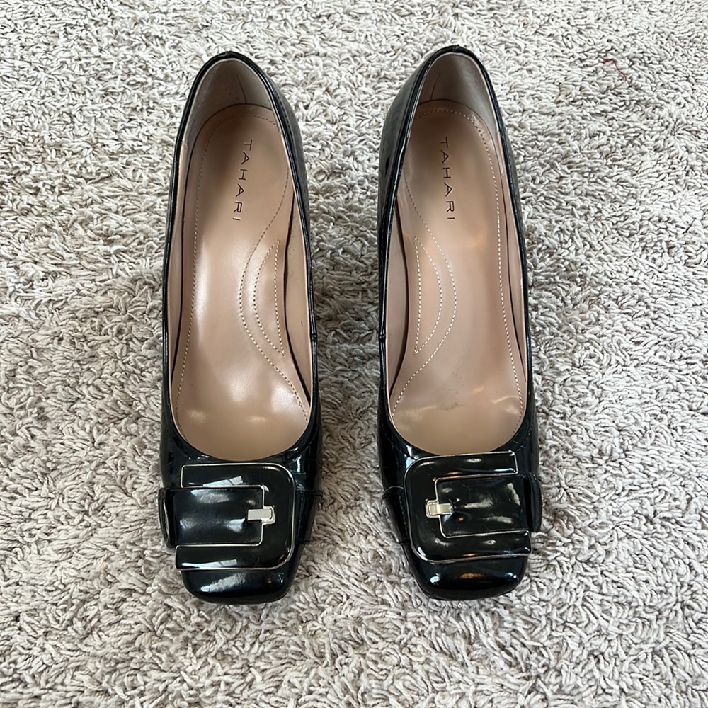Tahiti black patent leather heels